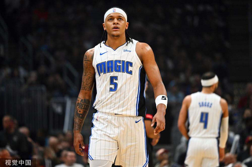 而梅西则回 而梅西则回