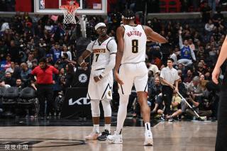 符合巨型鱼 符合巨型鱼