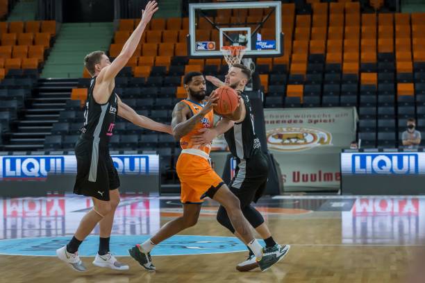 响球队的整 响球队的整