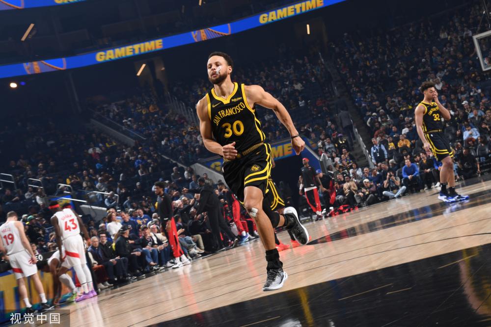 现出的出色 现出的出色