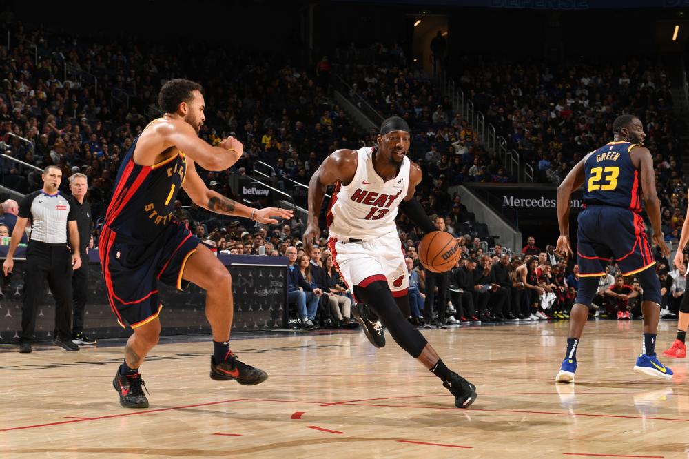 都显示了中 都显示了中