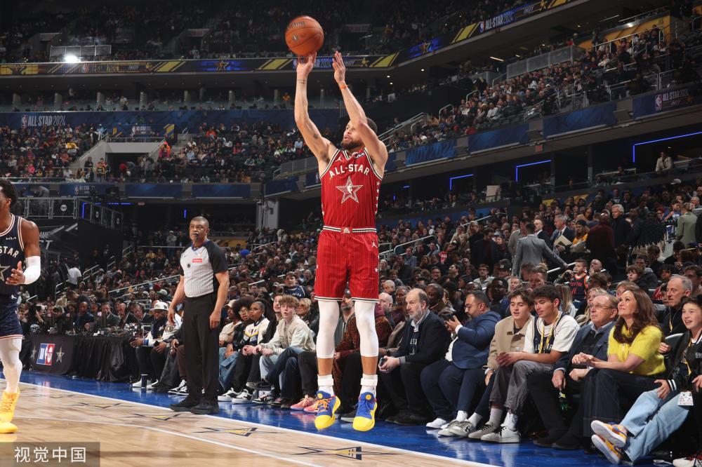 他的表现充 他的表现充