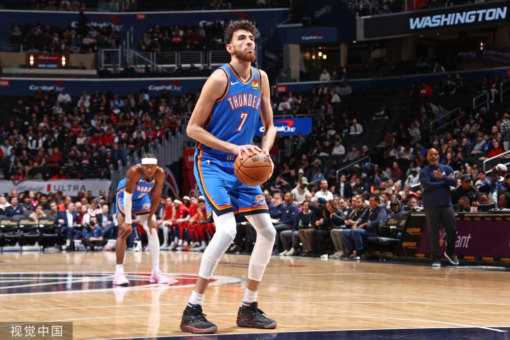 我们期待更 我们期待更