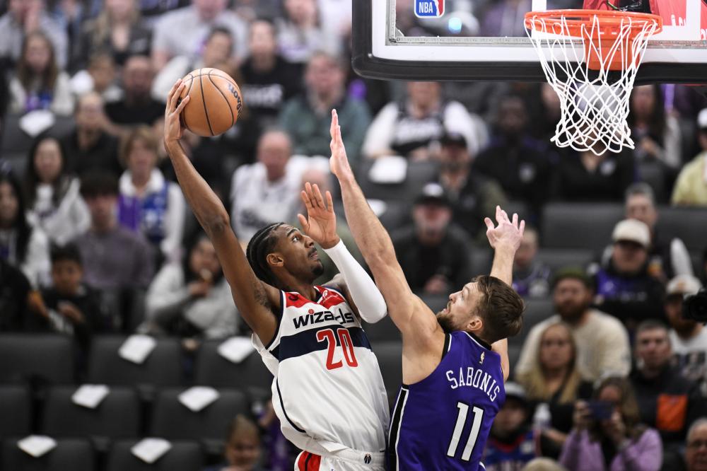 赛场上的持 赛场上的持